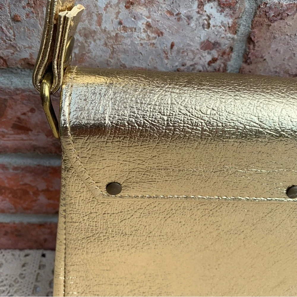 Vintage 60s 70s Gold Lame Metallic Vinyl Shoulder Handbag
